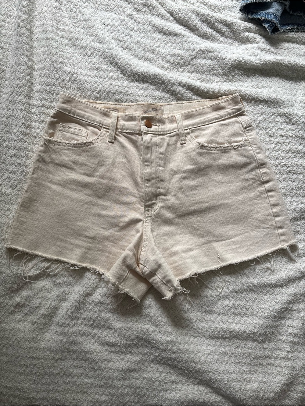 Universal Thread Cream Raw-Hem High-Rise Denim Shorts